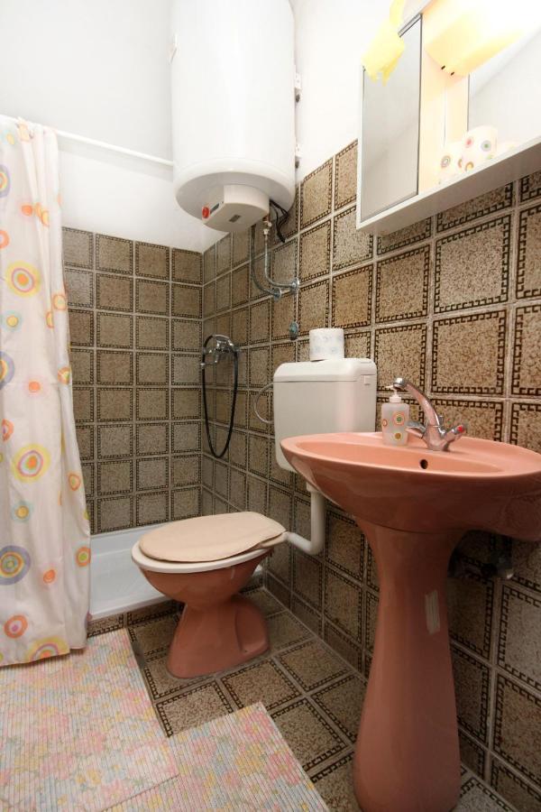 Apartman Apartments By The Sea Sucuraj, Hvar - 6732 Sucuraj